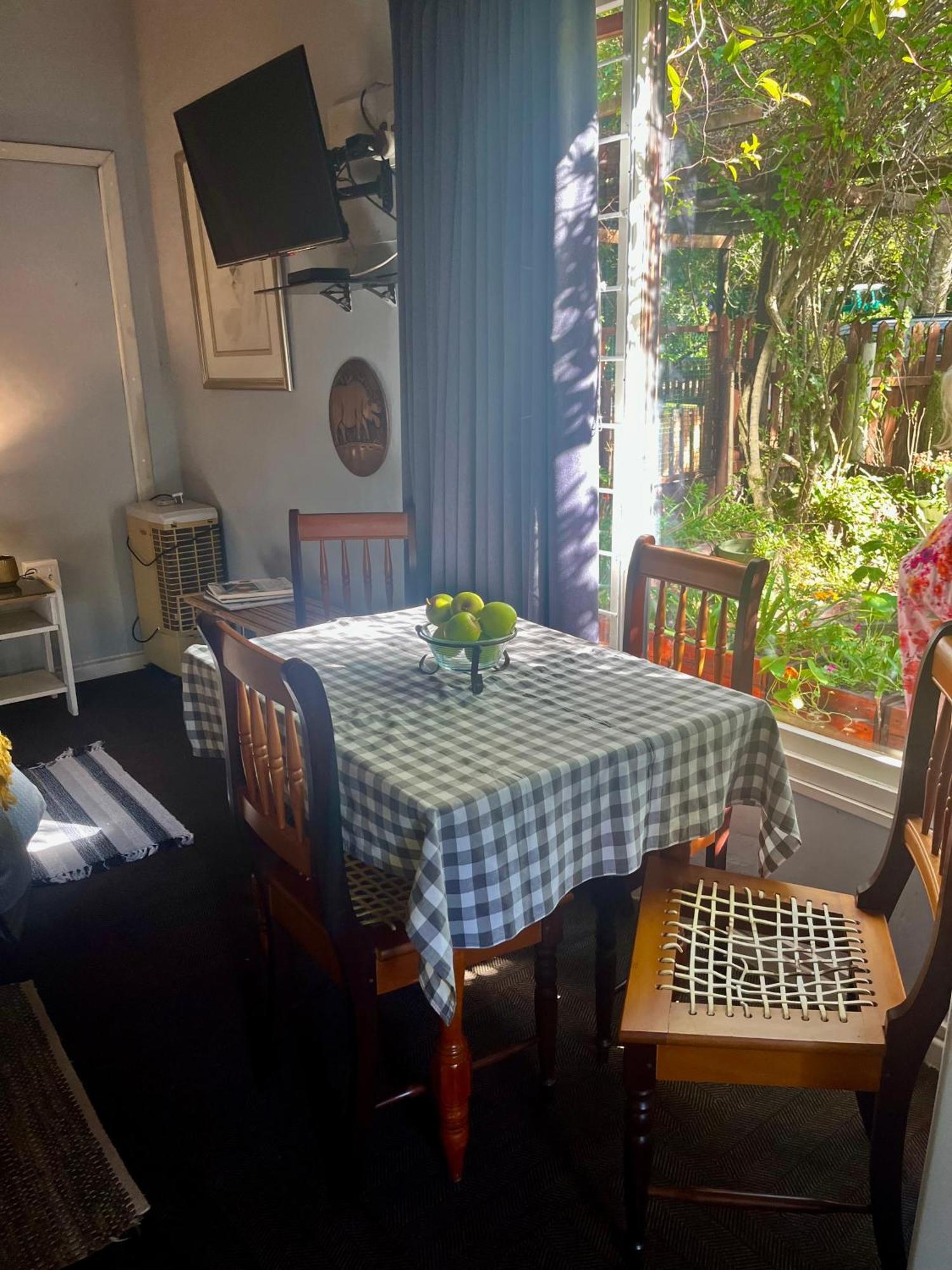 Glen House Apartment Брентън-он-Сий Екстериор снимка